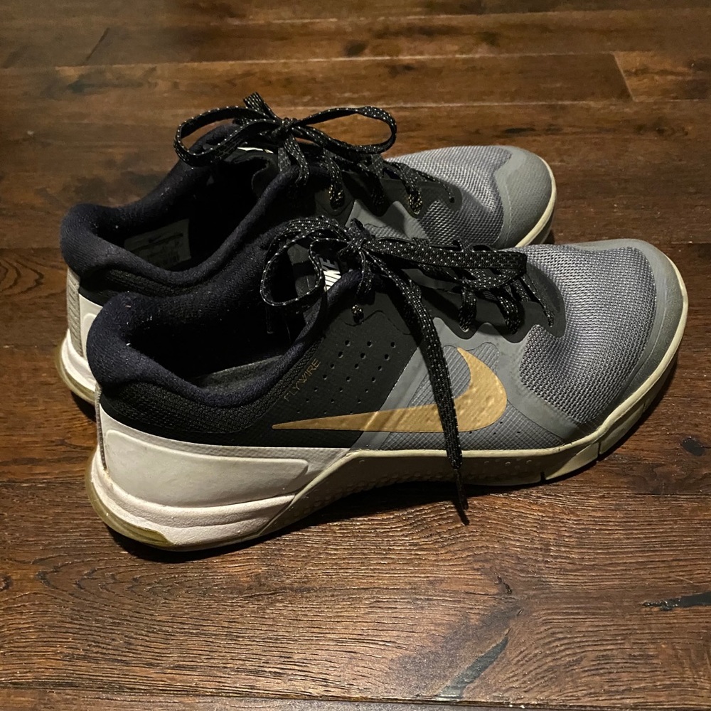 Women’s Nike Metcon 3